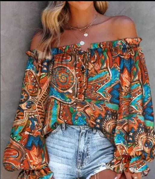 Floral print cold shoulder top